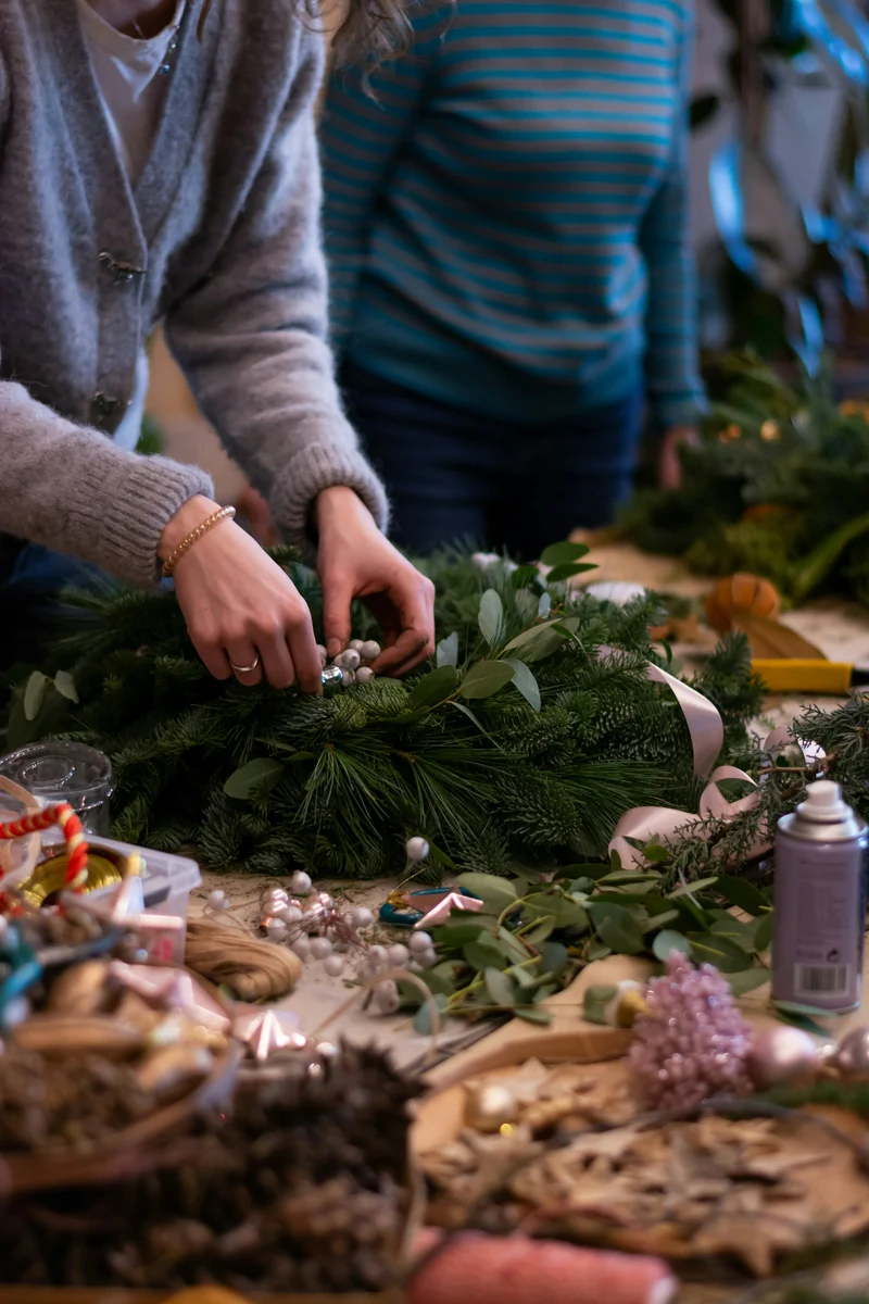 Workshop: Adventskranz binden & dekorieren | Do. 26.11.2026 von 16:30 bis 19 Uhr